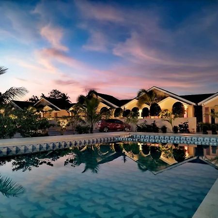 Nahdhoh Langkawi Resort Pantai Cenang  Exterior foto