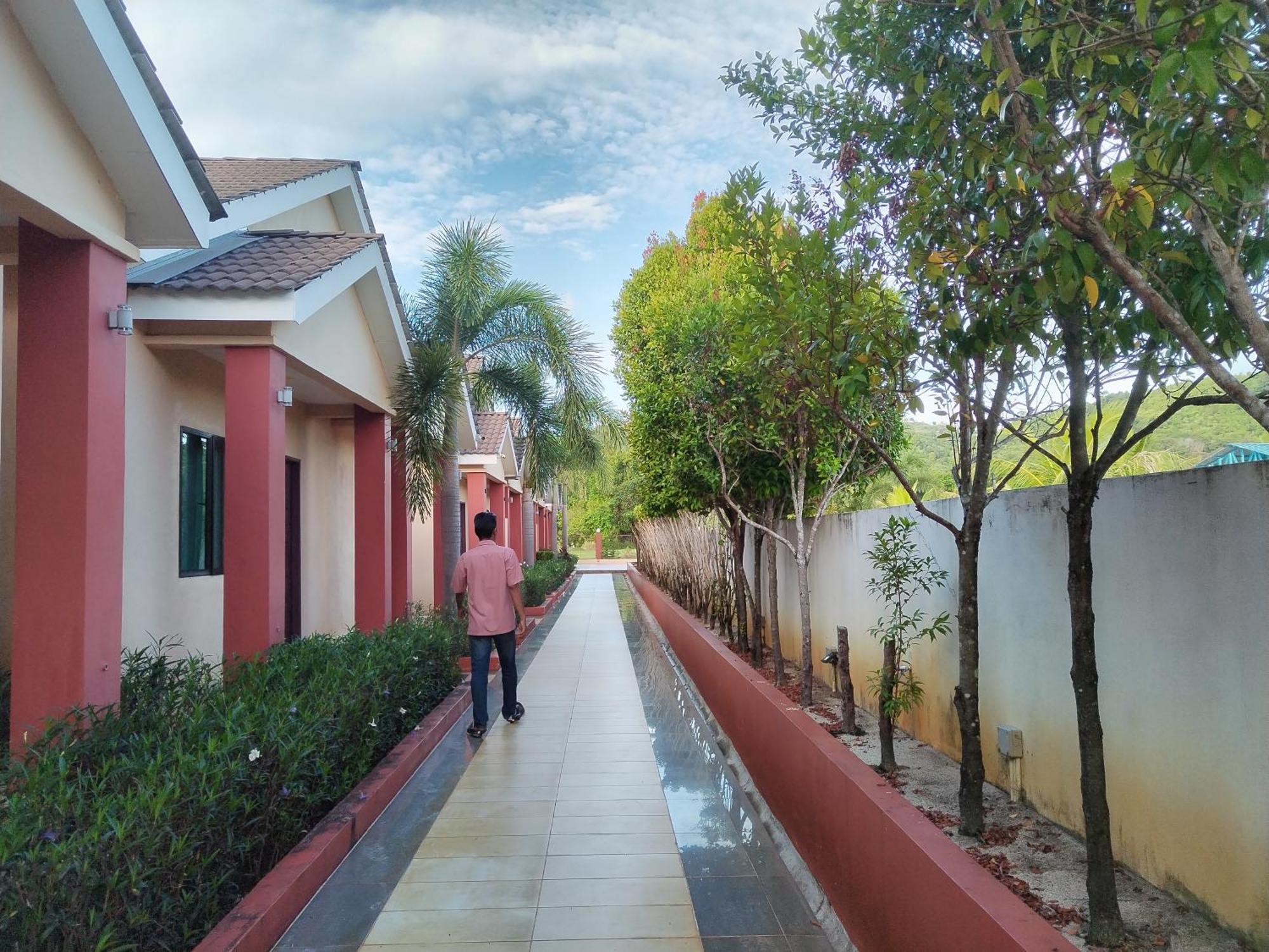 Nahdhoh Langkawi Resort Pantai Cenang  Exterior foto